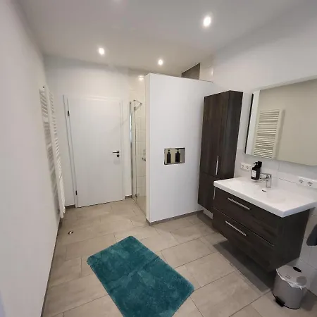 An Der Eiswiese Apartman *